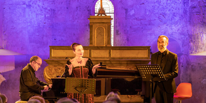 #Mozart #Bobin #RobinRenucci