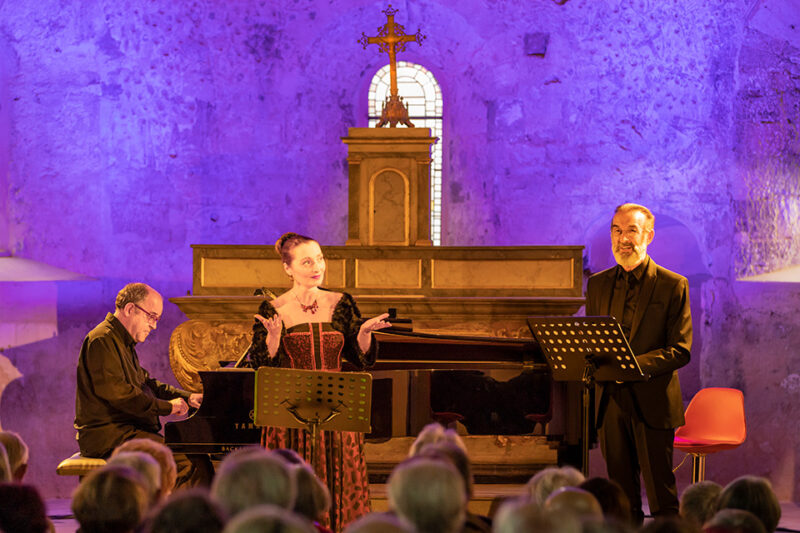 #Mozart #Bobin #RobinRenucci